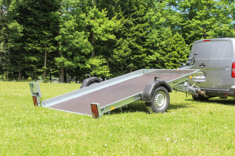 tovorna prikolica Debon Roadster Platform